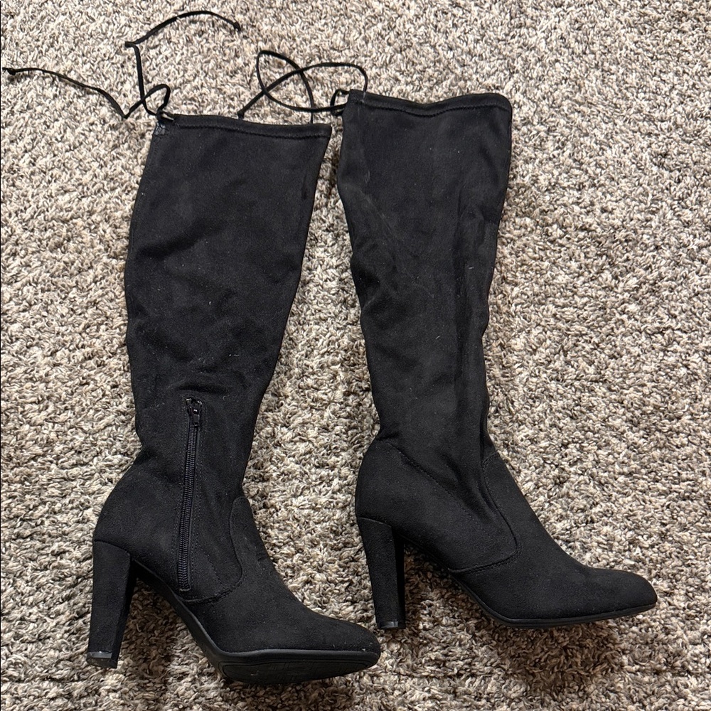 Unisa Black Heeled Knee-High Boots